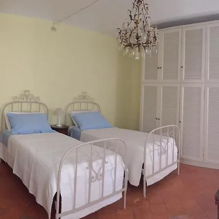Bed & Breakfast Civico 7 Vignola (Emilia-Romagna)